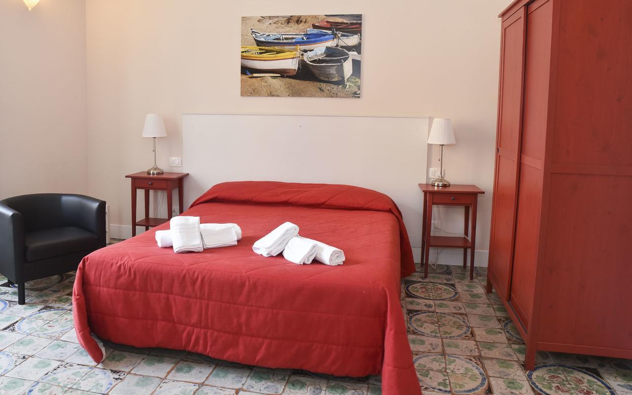 Alta Marea B&B Porto Empedocle Exterior photo
